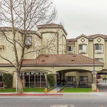 Comfort Inn San Jose International Airport Exteriör bild