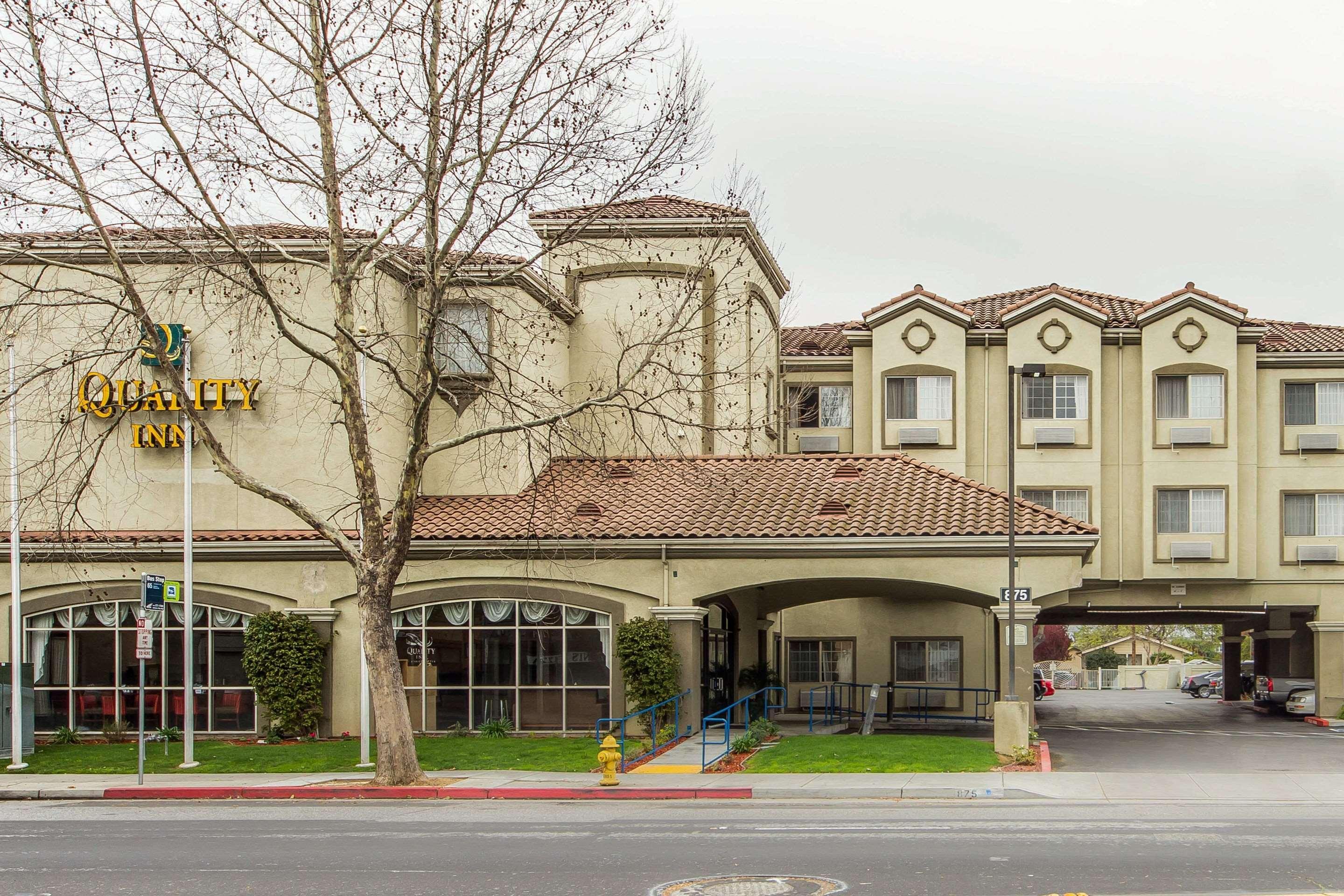 Comfort Inn San Jose International Airport Exteriör bild