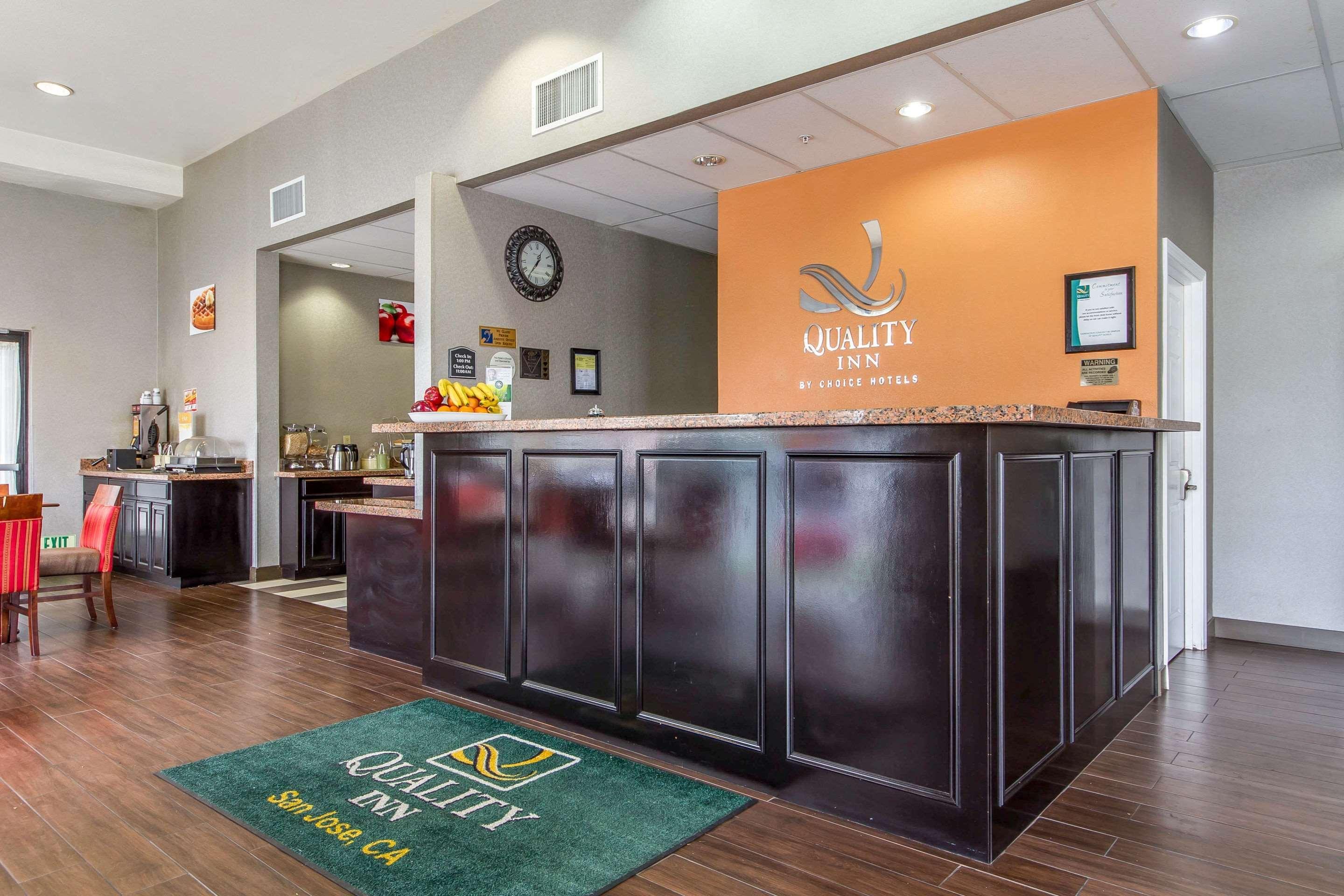 Comfort Inn San Jose International Airport Exteriör bild